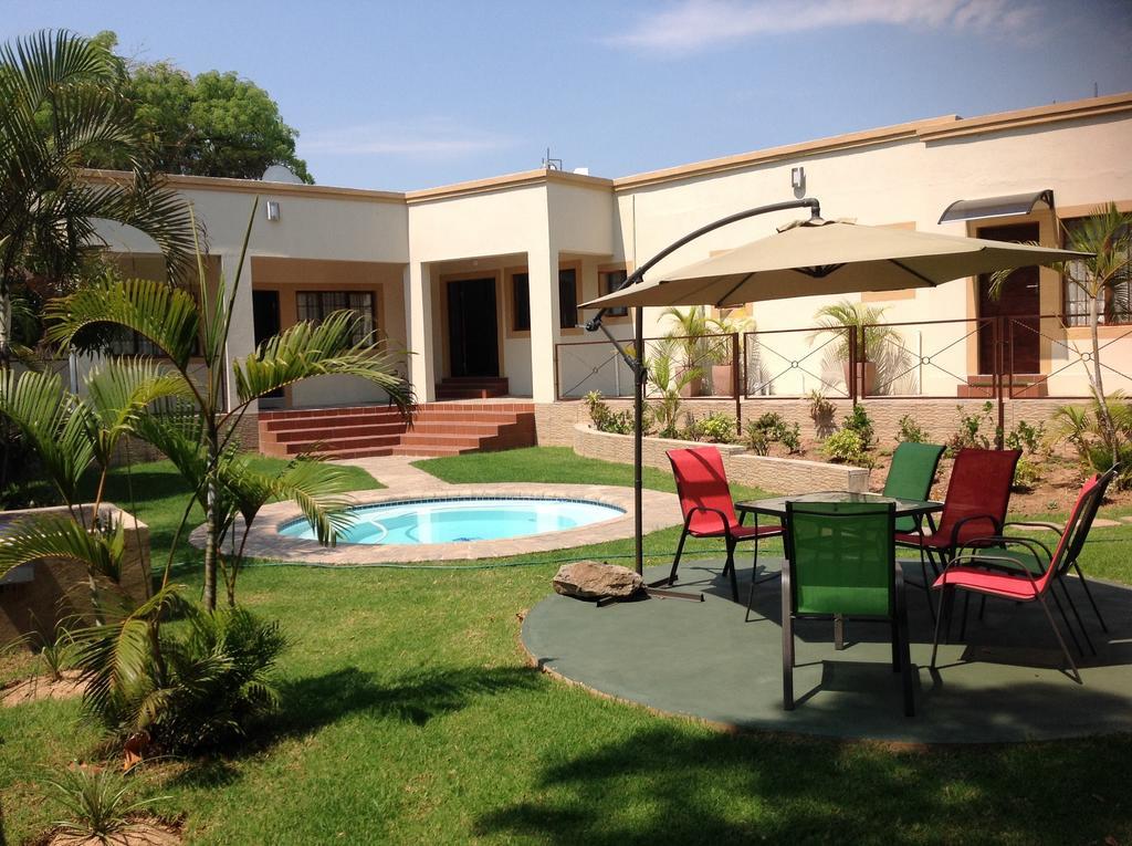 Amigos Bed & Breakfast - No Loadshedding Bed & Breakfast Mbombela Bagian luar foto